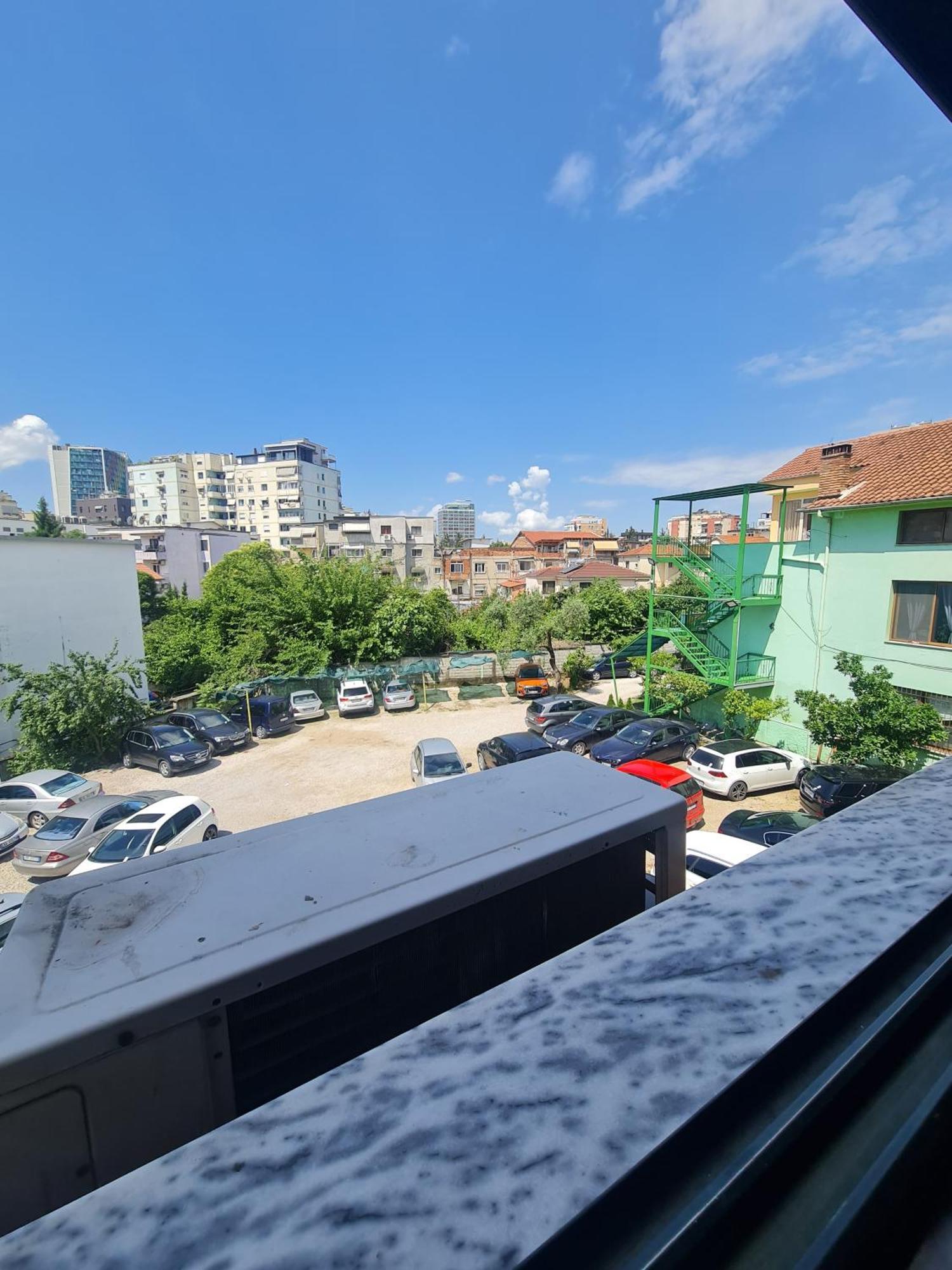 Hotel Studenti Tirana Exterior foto
